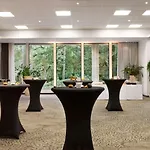 Dolce Brussels 4*